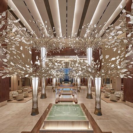 Mandarin Oriental Jumeira, Ντουμπάι Εξωτερικό φωτογραφία The lobby of the Ritz-Carlton, DIFC